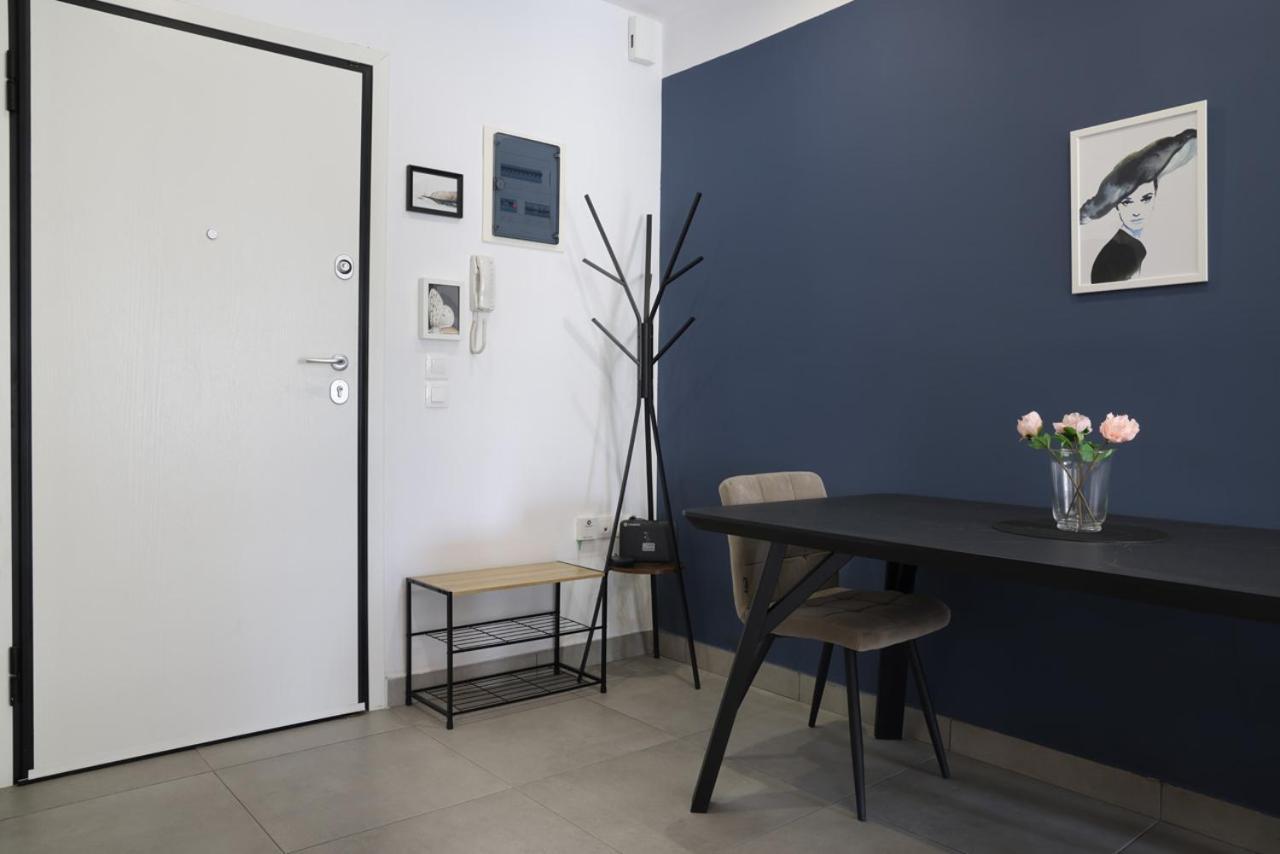 Comfort & Relax Apartment In Athens Riviera Atenas Exterior foto